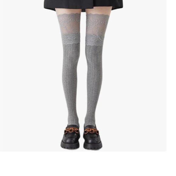 Lace Knee High Gray Socks - Picture 4 of 6